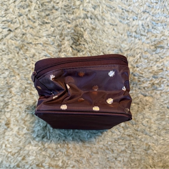 Thirty-One Glamour Case in Twinkling Plum - Picture 3 of 6